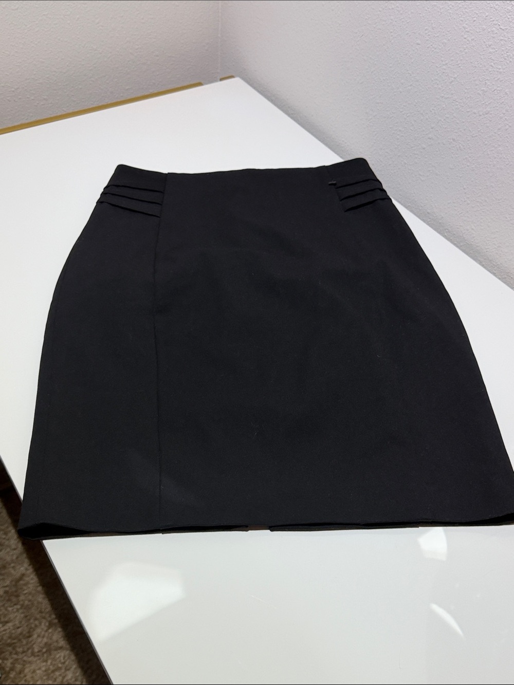 Express Black Pencil Skirt with Waist Pleats